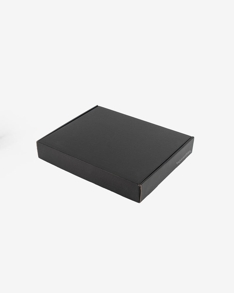 Black Mailing Box